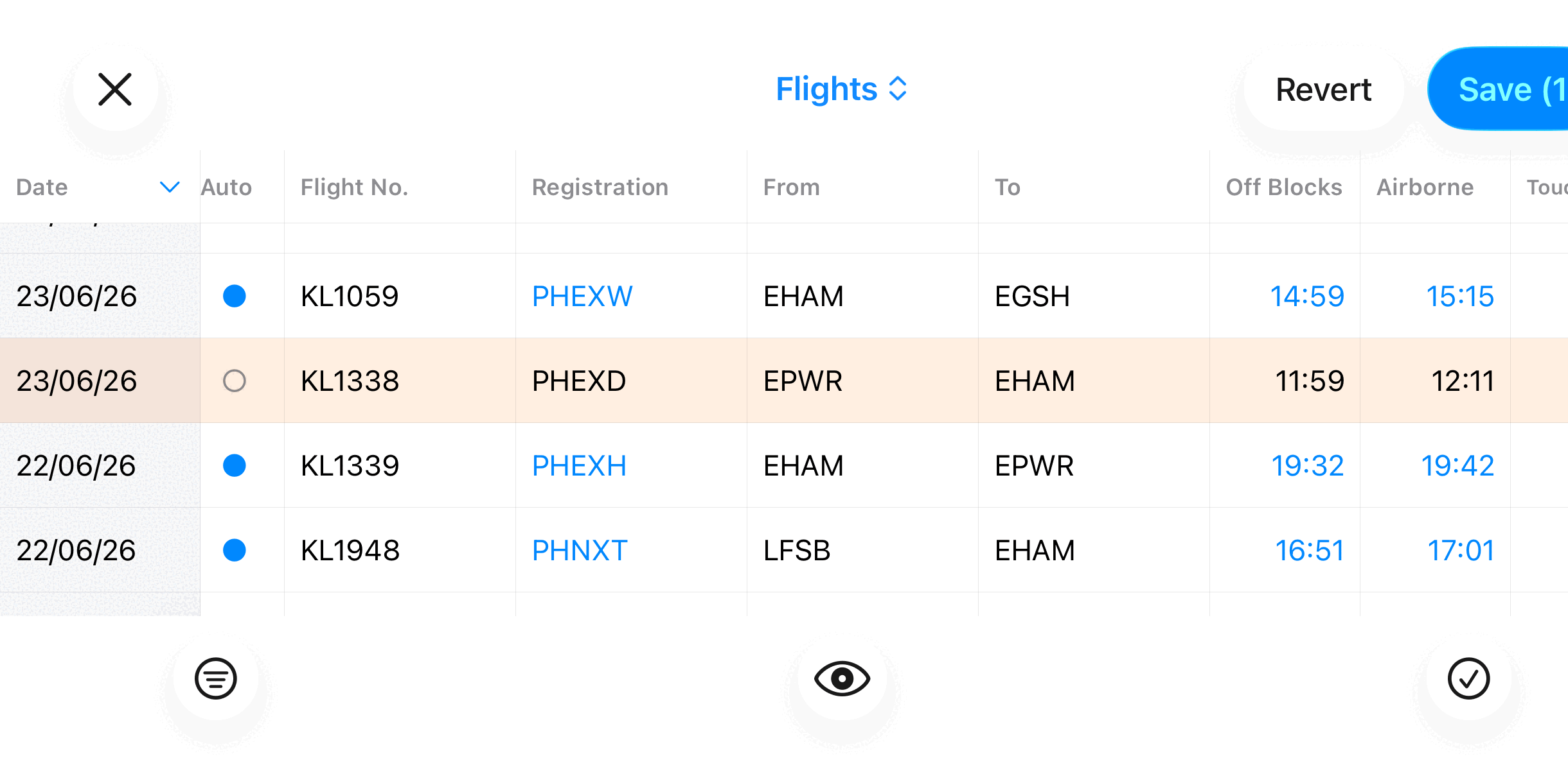 Jetlog bulk editor showing a filtered set of flights being edited together, with a running total of the selection.